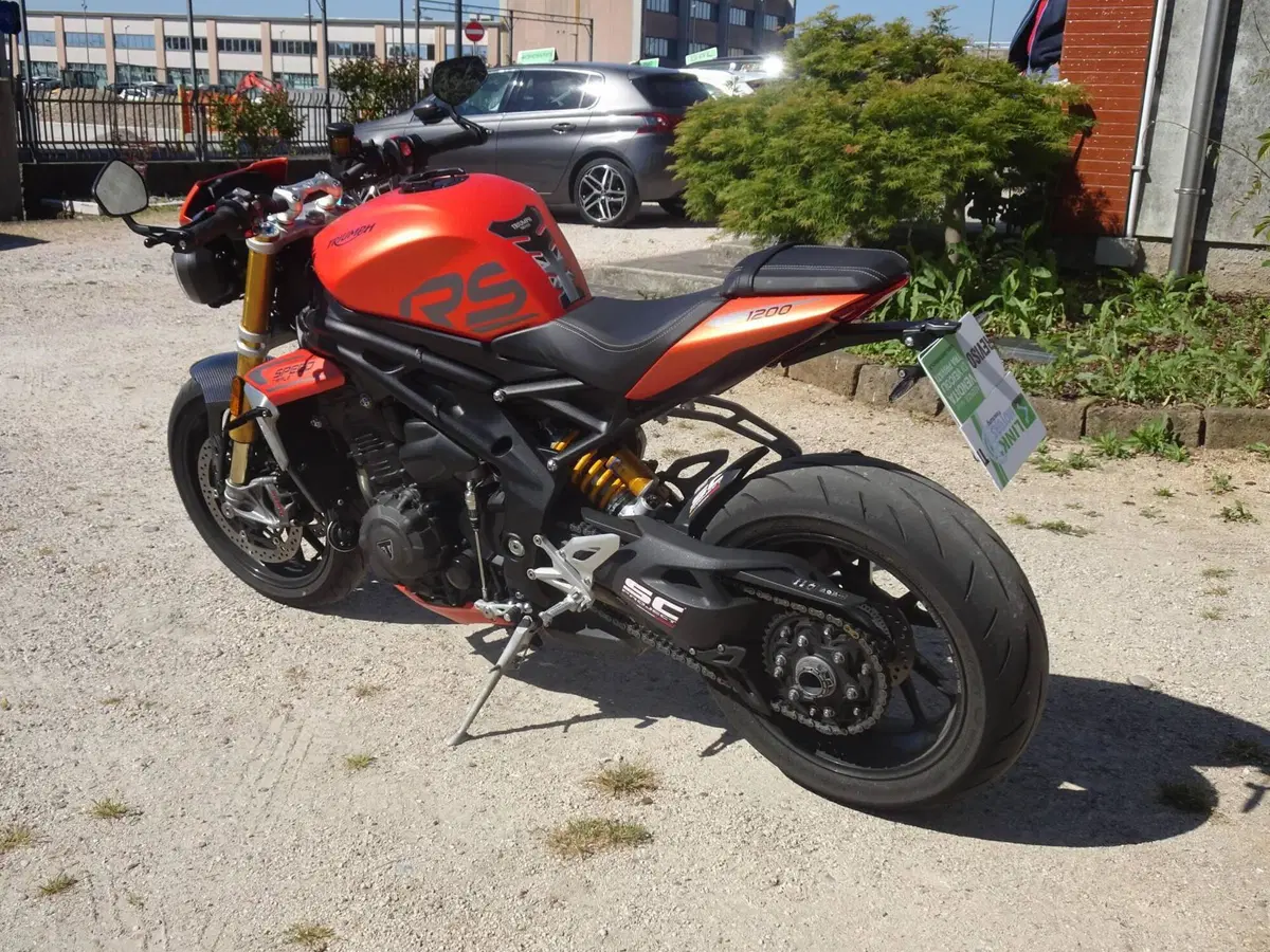 Triumph Speed Triple 1200 RS (2021 - 24) (3)