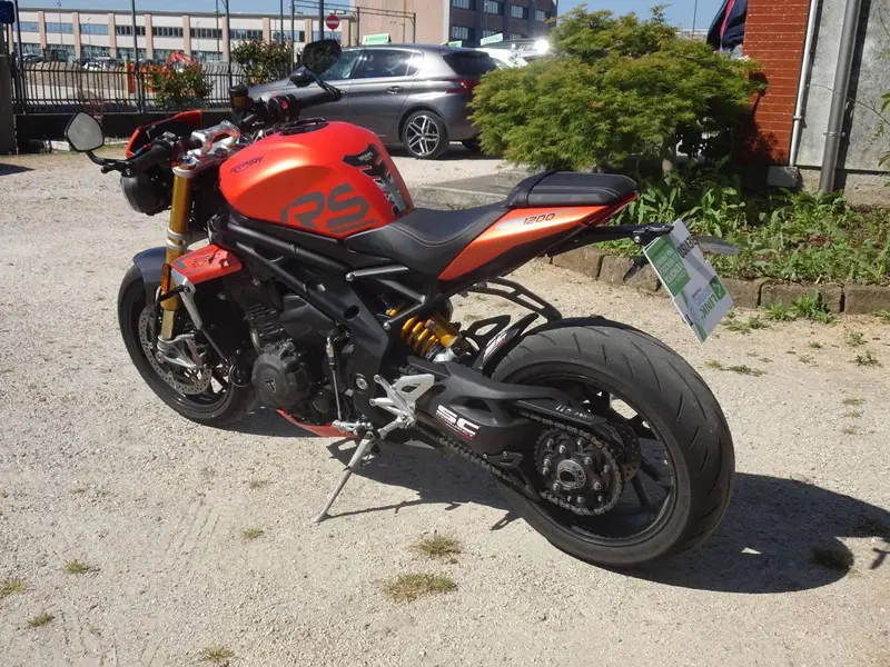 Triumph Speed Triple 1200 RS (2021 - 24) (3)