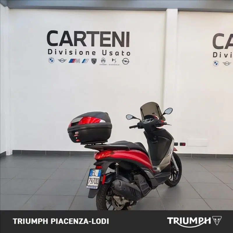 Piaggio Medley 150 ABS (2016 - 19) (4)