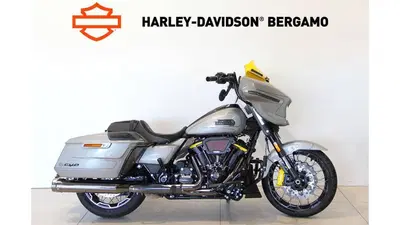 Harley-Davidson CVO Street Glide (2023) usata