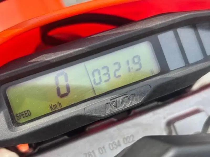 KTM 250 EXC-F (2023) (7)