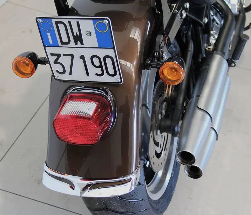 Harley-Davidson 1690 Fat Boy Special (2010 - 17) - FLSTF (8)