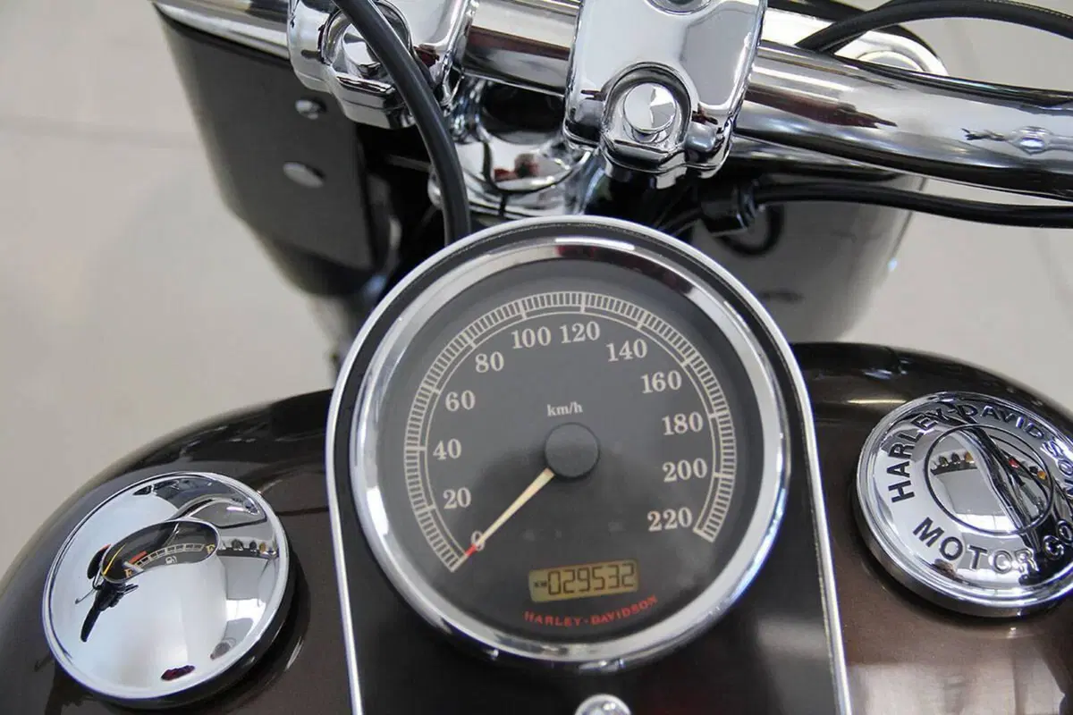 Harley-Davidson 1690 Fat Boy Special (2010 - 17) - FLSTF (10)