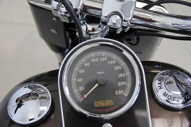 Harley-Davidson 1690 Fat Boy Special (2010 - 17) - FLSTF (10)