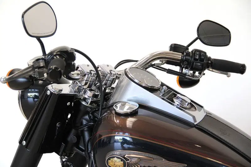Harley-Davidson 1690 Fat Boy Special (2010 - 17) - FLSTF (16)