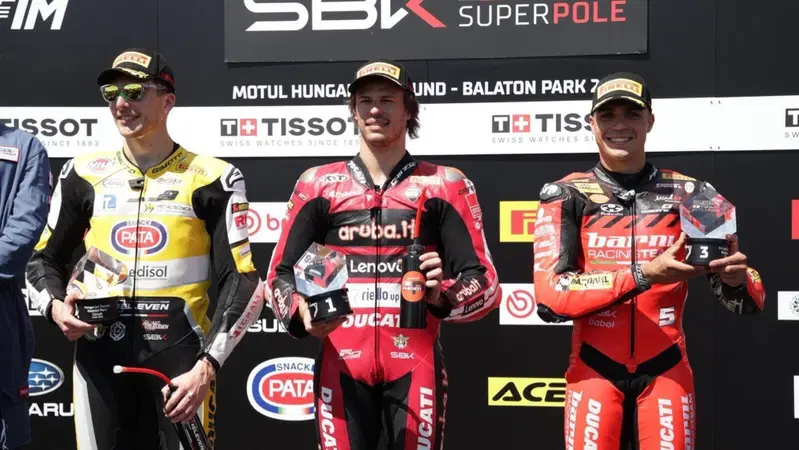SBK 2026. GP di Ungheria. Nicol&ograve; Bulega in pole position al Balaton Park