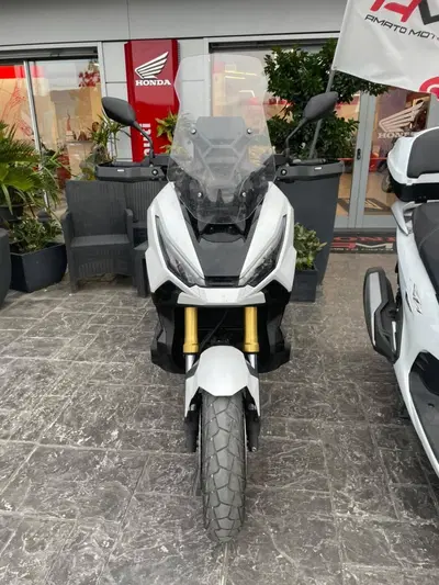 Honda X-ADV 750 DCT (2021 - 24) usata