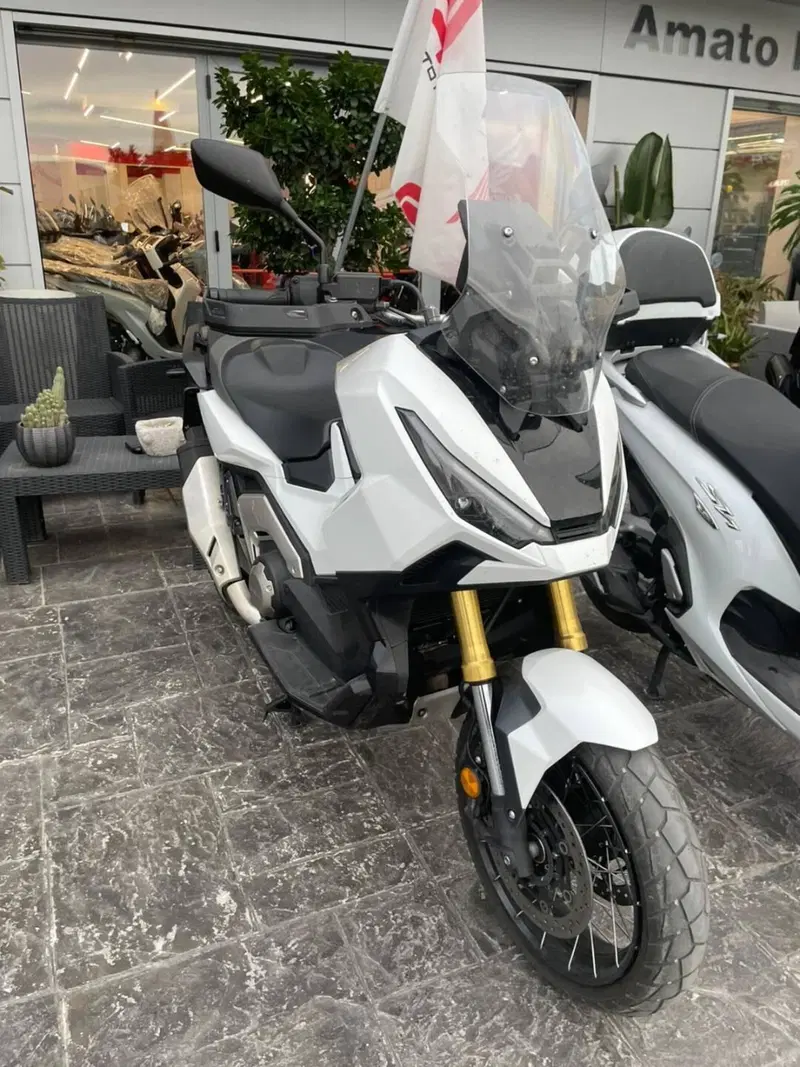 Honda X-ADV 750 DCT (2021 - 24) (4)