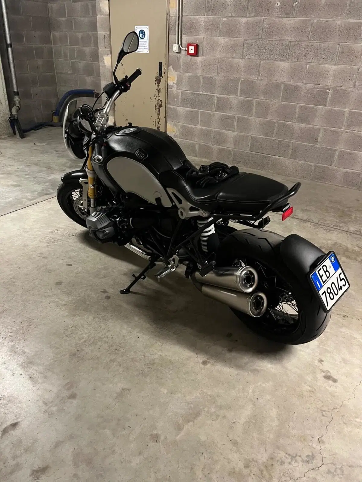 Bmw R nineT 1200 (2014 - 16) (6)