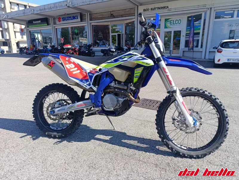 Sherco 250 SEF-R Factory (2017) (2)