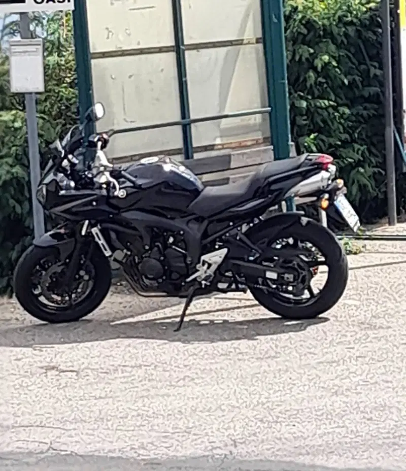 Yamaha FZ6 Fazer S2 (2006 - 11)