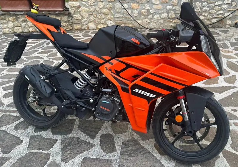 KTM RC 125 (2022 - 26) (2)