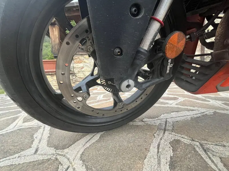 KTM RC 125 (2022 - 26) (7)