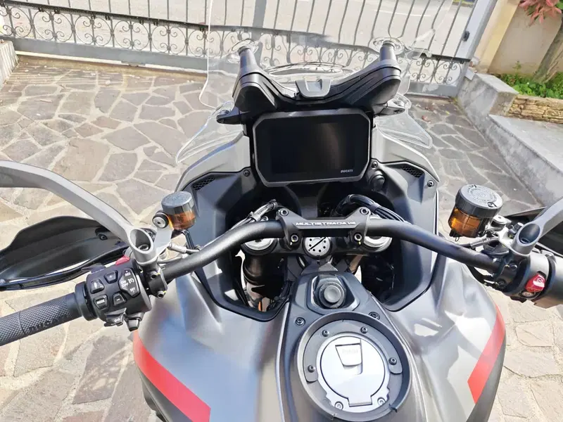 Ducati Multistrada V4 S Grand Tour (2024) (3)