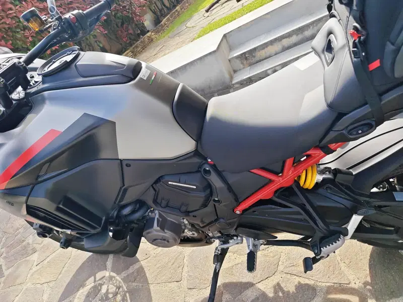 Ducati Multistrada V4 S Grand Tour (2024) (8)