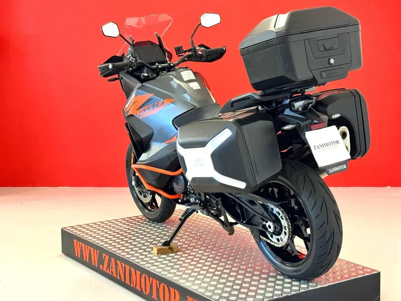 KTM 1290 Super Adventure S (2021) (6)