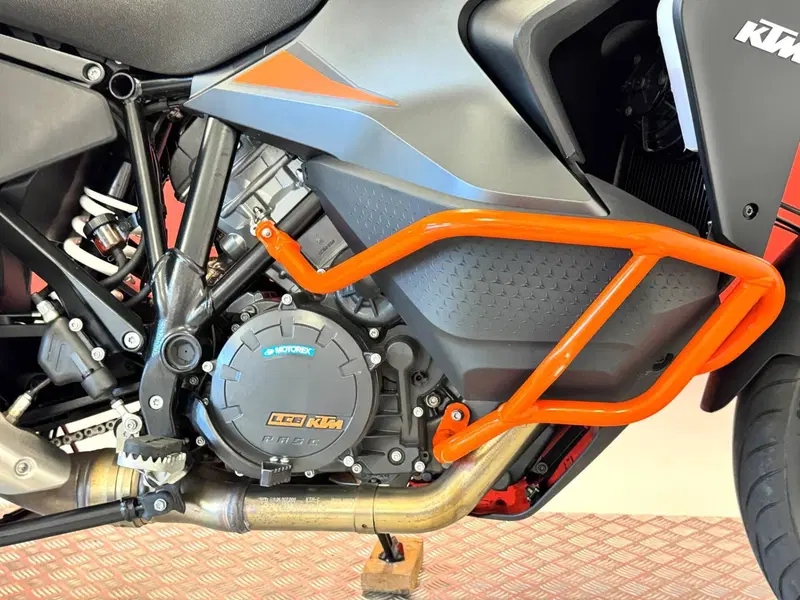 KTM 1290 Super Adventure S (2021) (11)