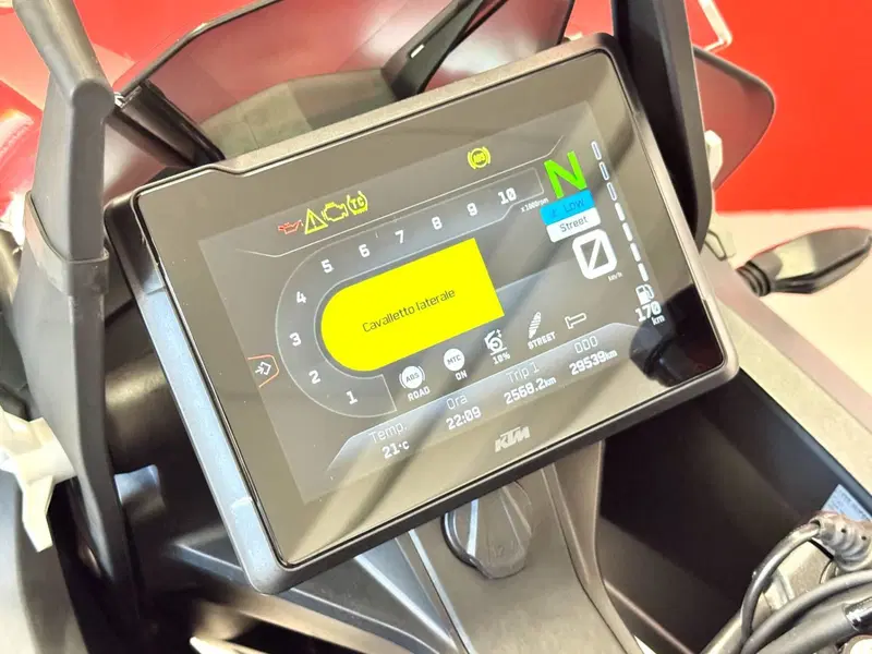 KTM 1290 Super Adventure S (2021) (19)