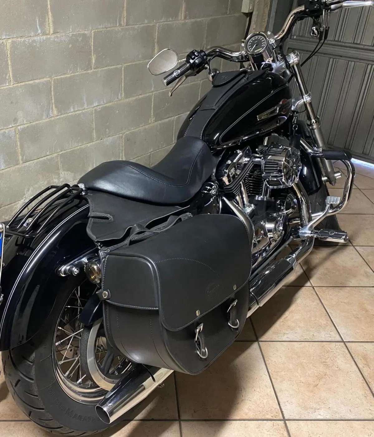 Harley-Davidson 1200 Custom (2007 - 13) - XL 1200C (4)