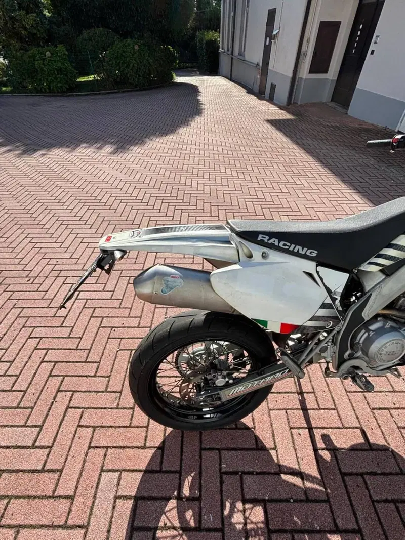HM CRM F125 X Derapage 4t (3)