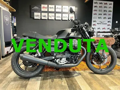 Moto Guzzi V7 Stone (2025 - 26) usata
