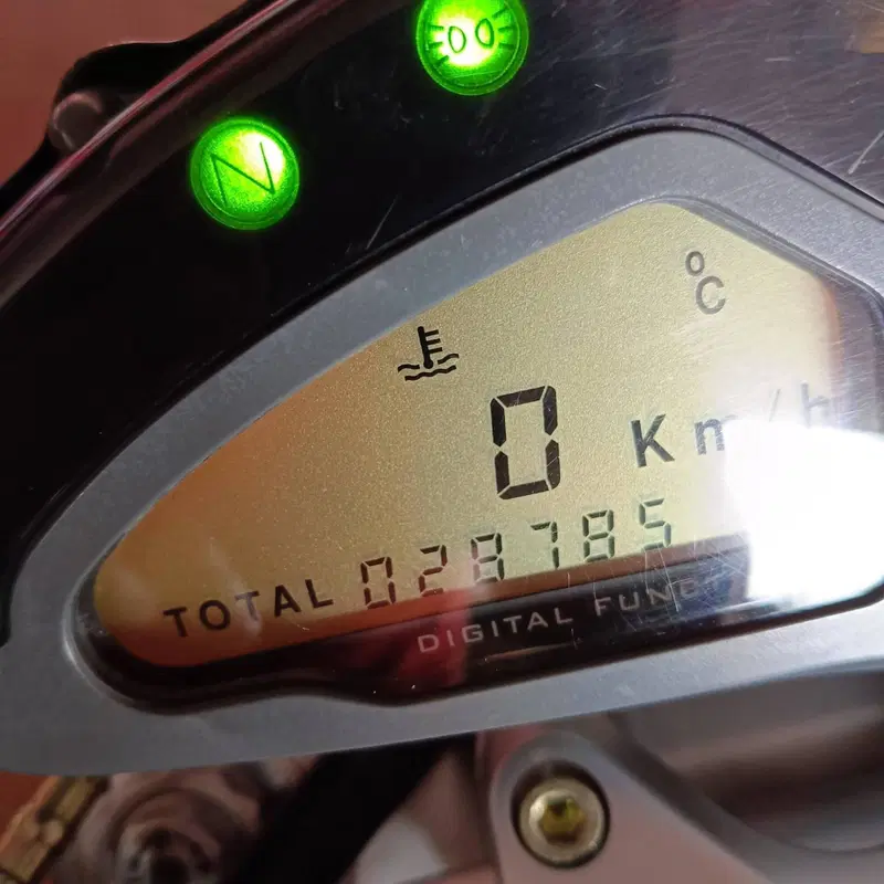 MV Agusta Brutale 910 S (2005 - 11) (3)