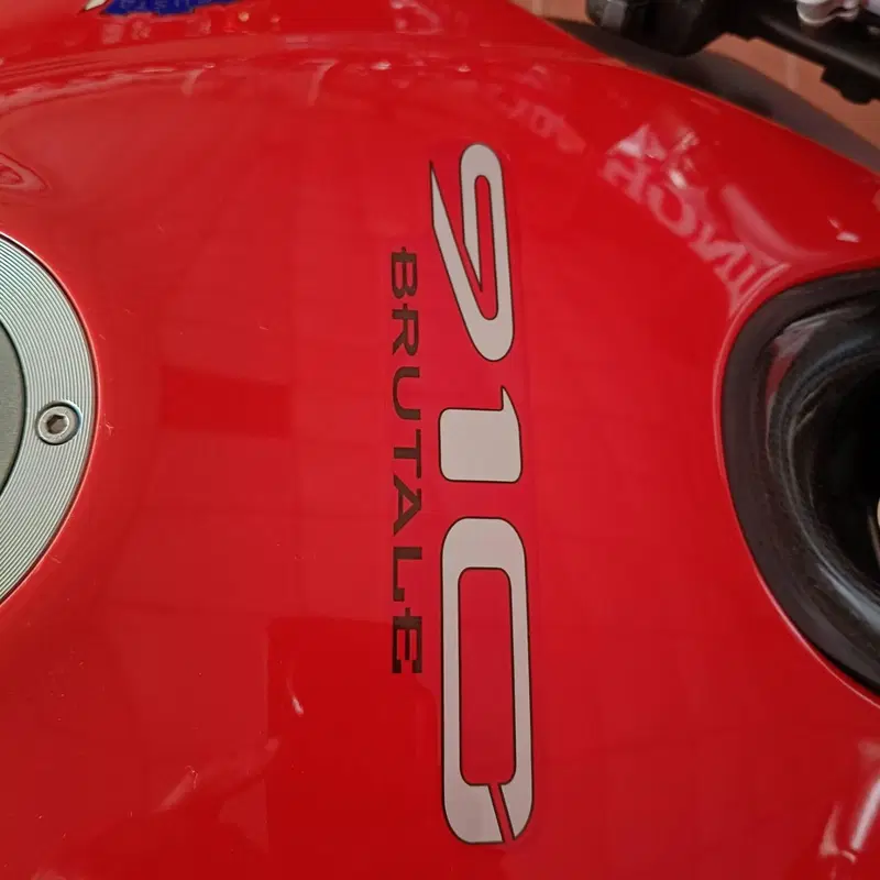 MV Agusta Brutale 910 S (2005 - 11) (4)