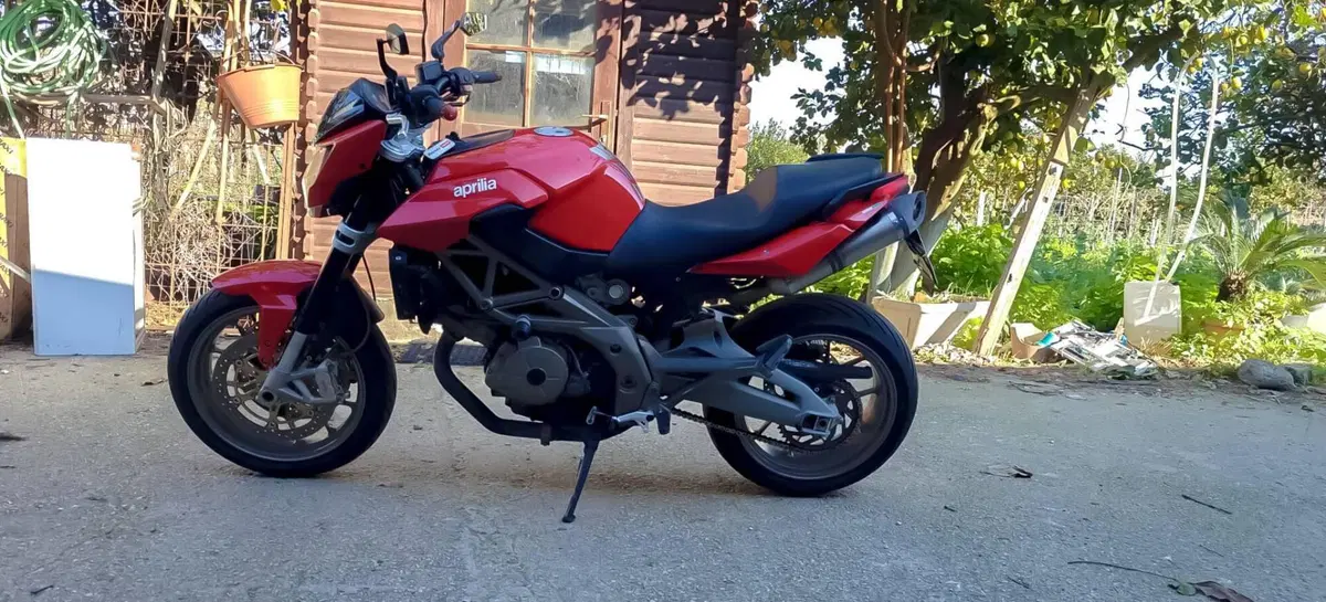 Aprilia Shiver (2008 - 10) (9)