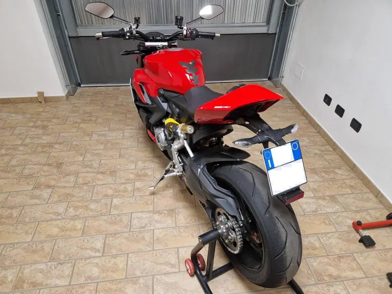 Ducati Streetfighter V2 (2022 - 24) (10)