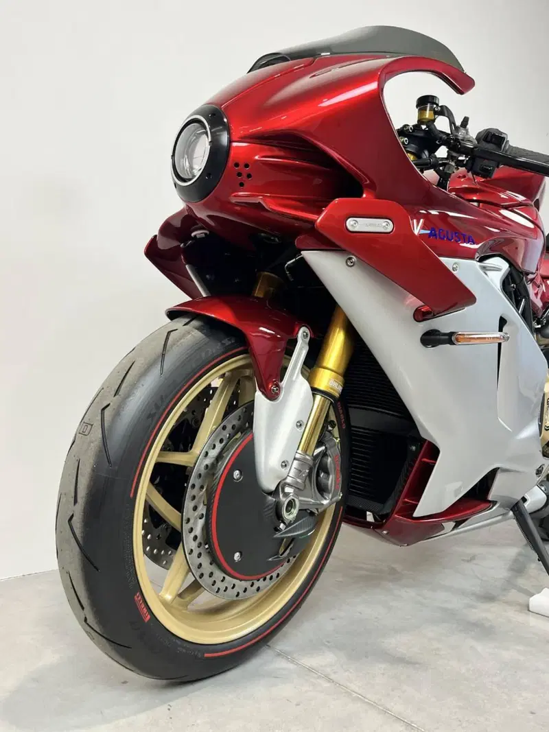 MV Agusta Superveloce 1000 Serie Oro (2024 - 26) (5)