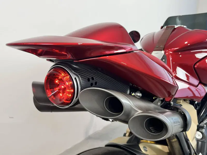 MV Agusta Superveloce 1000 Serie Oro (2024 - 26) (8)