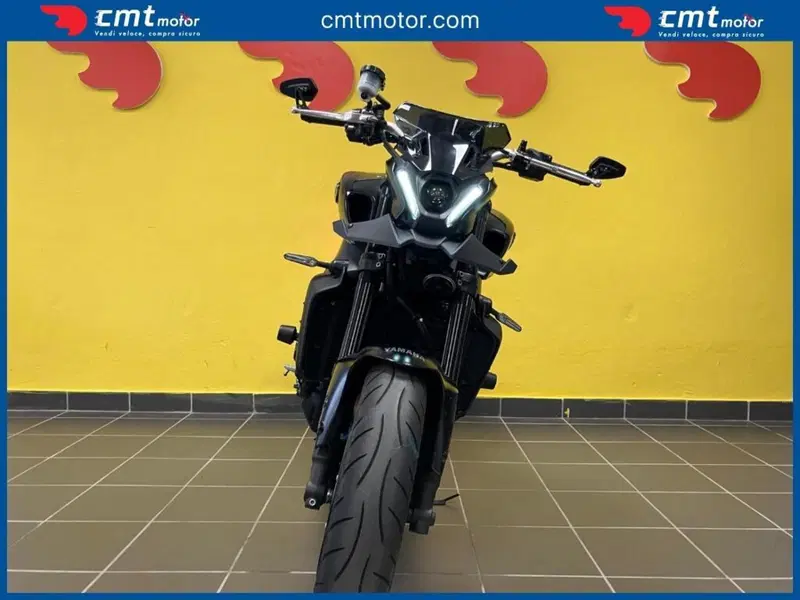Yamaha MT-09 (2021 - 23) (2)