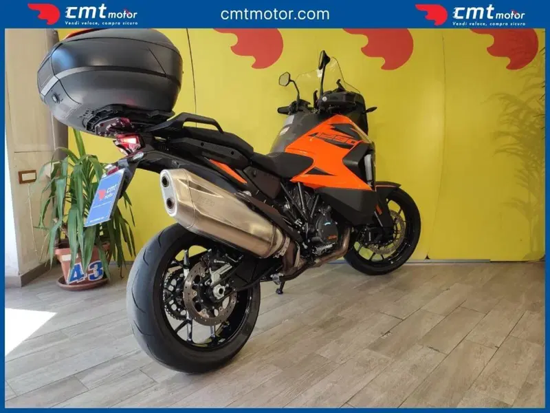 KTM 1290 Super Adventure S (2021) (4)