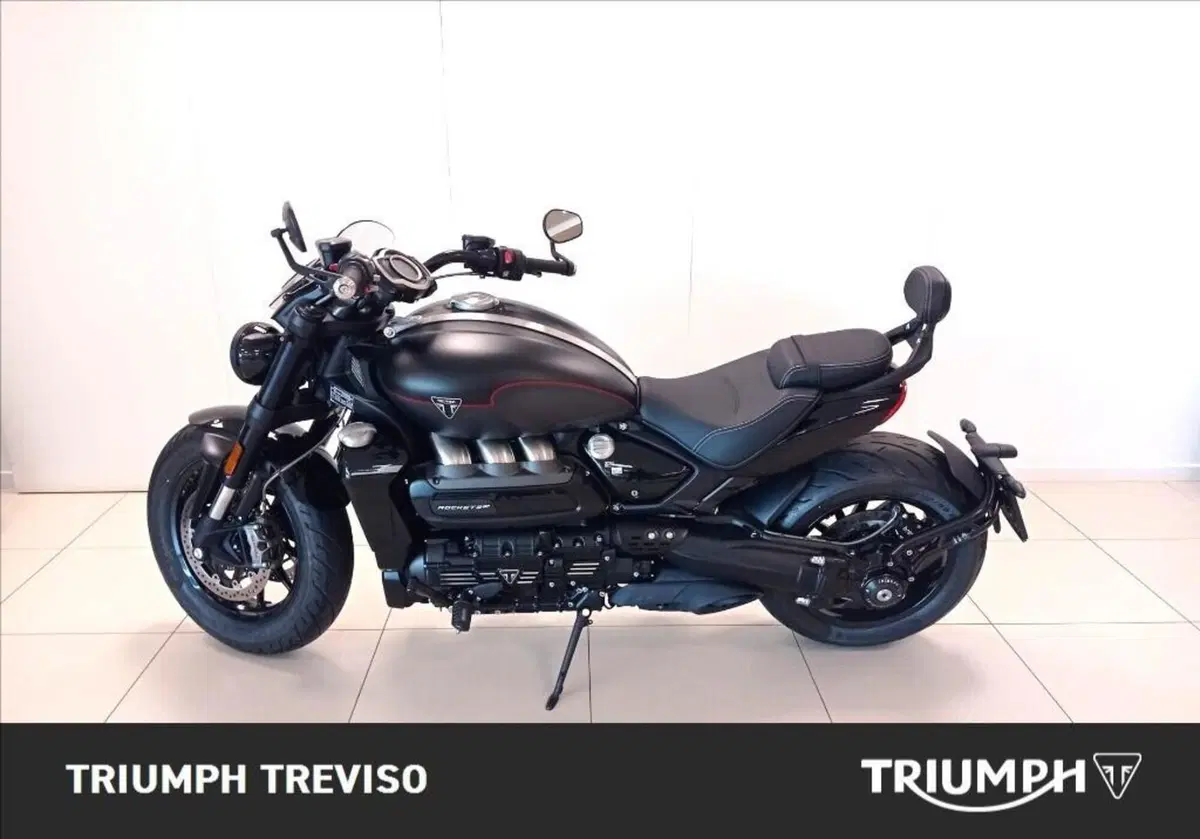 Triumph Rocket 3 Storm GT (2024 - 26) (2)