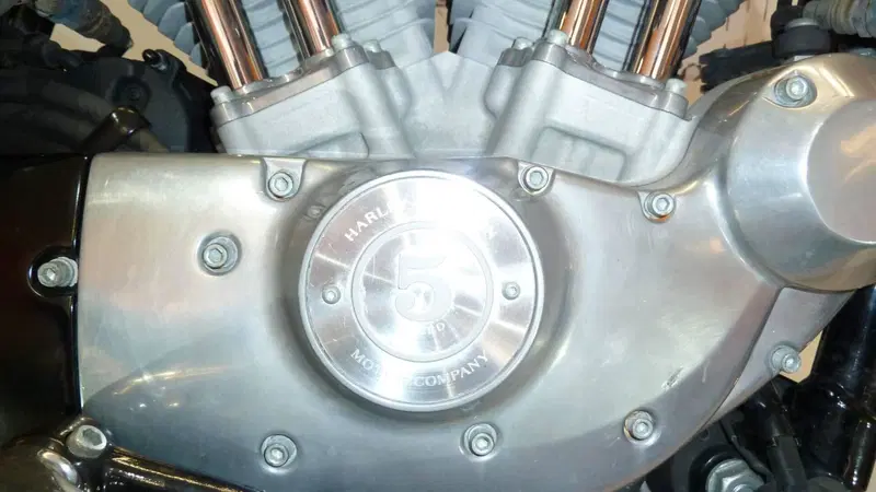 Harley-Davidson 883 (2006 - 07) - XL (8)