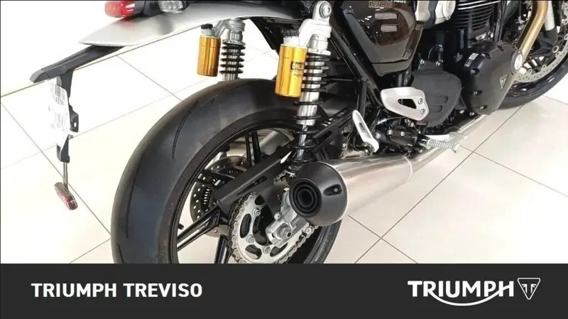 Triumph Speed Twin 1200 RS (2025 - 26) (4)