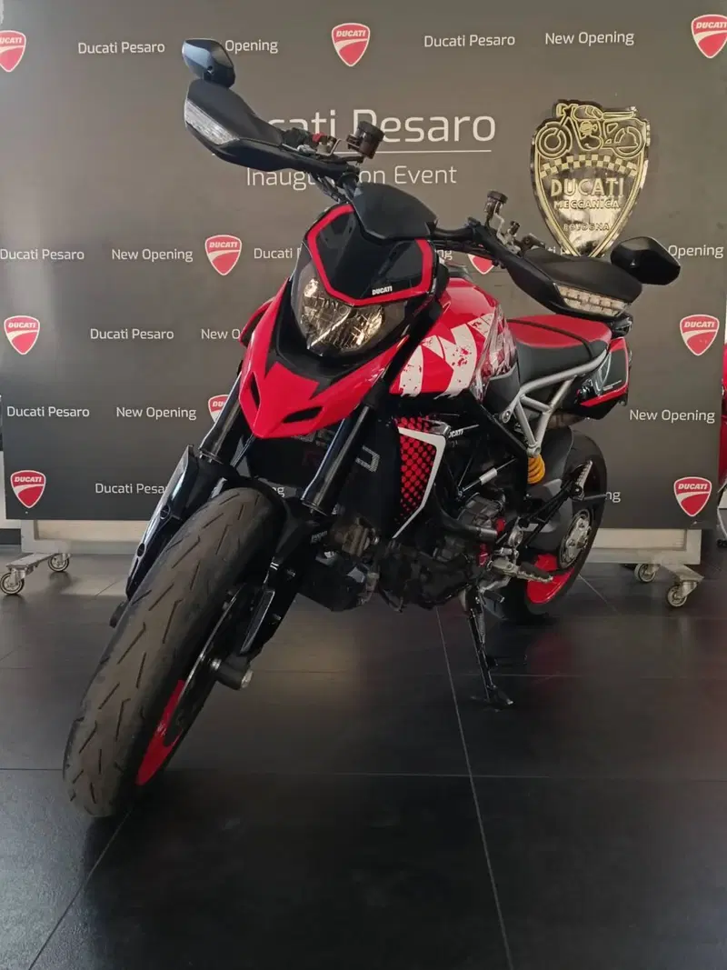 Ducati Hypermotard 950 RVE (2022 - 25) (6)