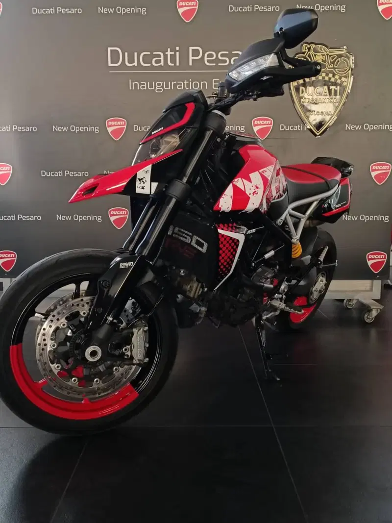 Ducati Hypermotard 950 RVE (2022 - 25) (7)