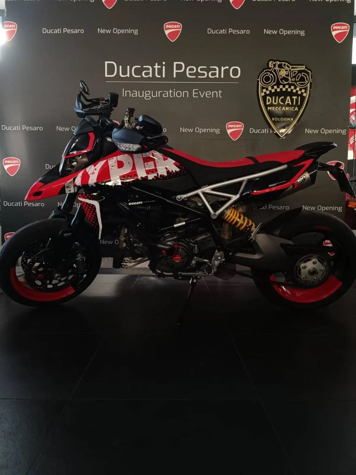 Ducati Hypermotard 950 RVE (2022 - 25) (8)