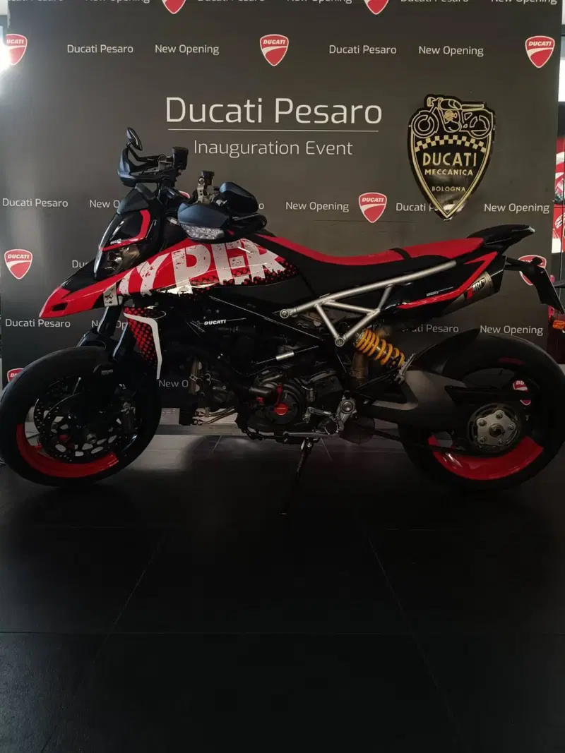 Ducati Hypermotard 950 RVE (2022 - 25) (8)