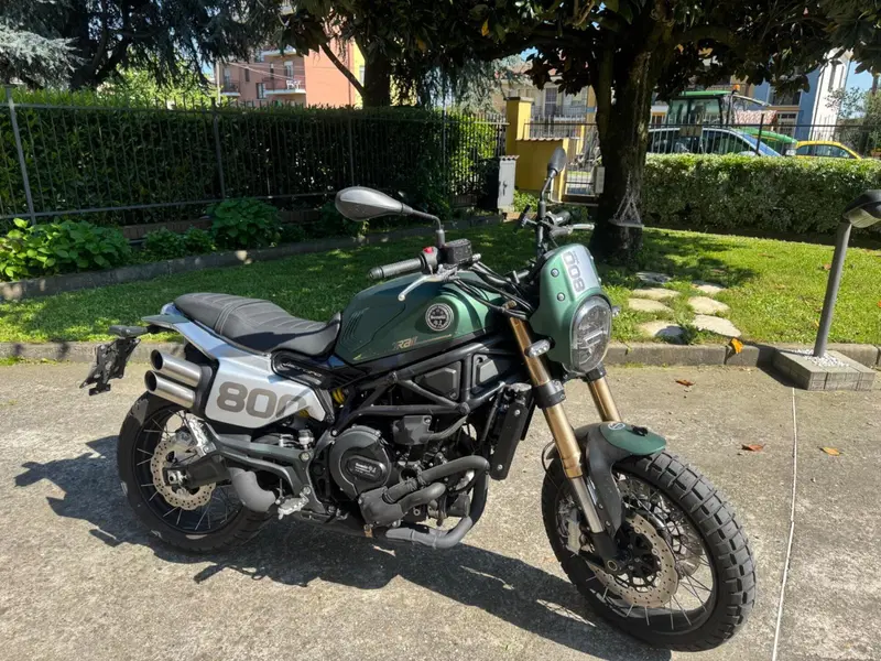 Benelli Leoncino 800 Trail (2022 - 26)