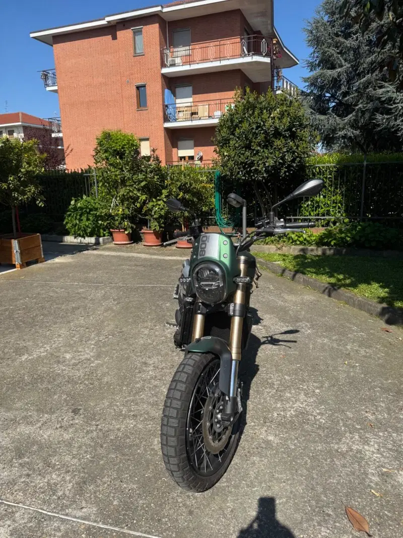 Benelli Leoncino 800 Trail (2022 - 26) (2)