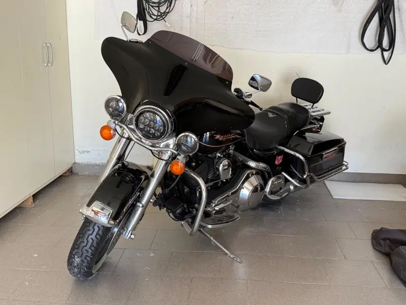 Harley-Davidson 1340 Road King (1995 - 98) - FLHR