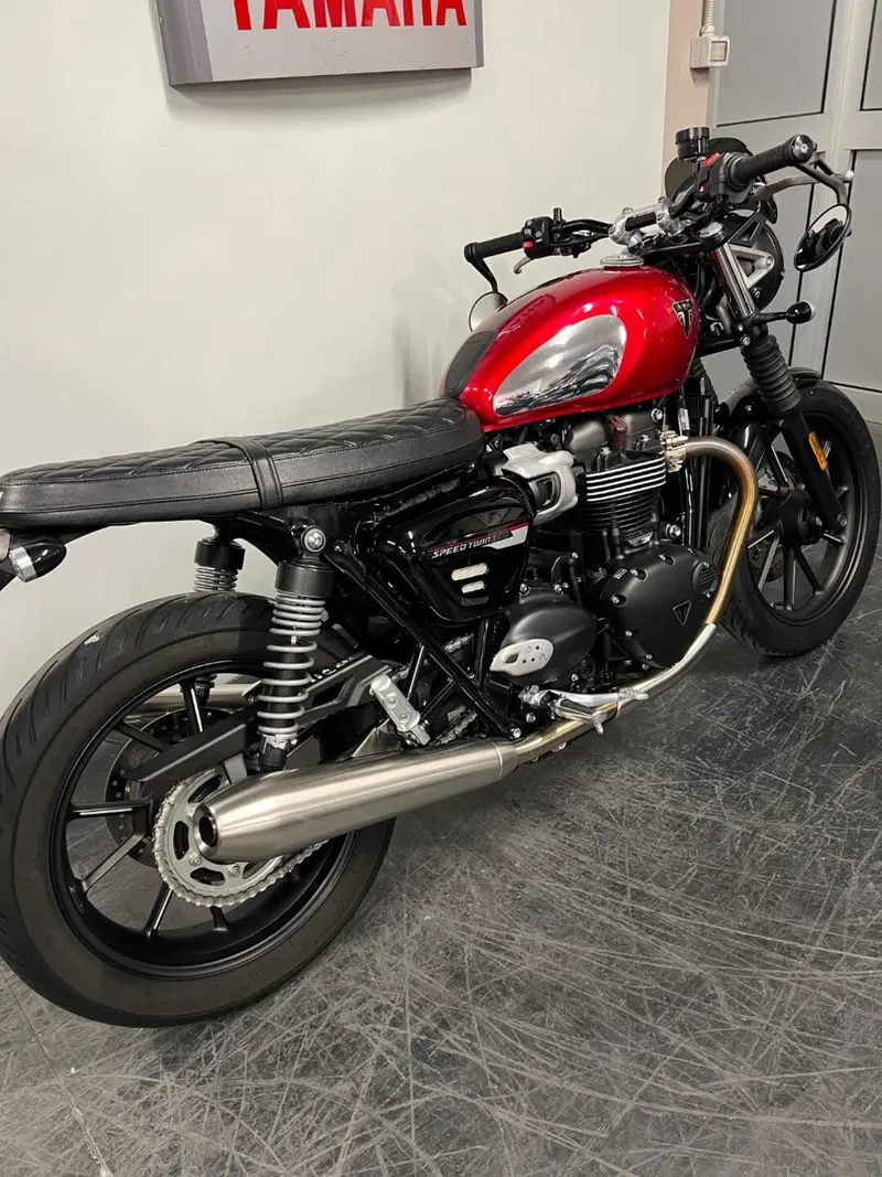 Triumph Speed Twin 900 (2023 - 24) (4)