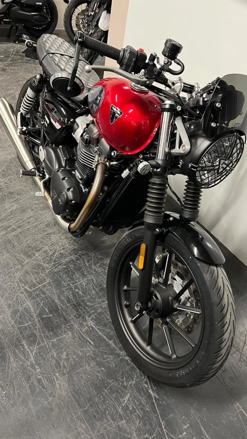Triumph Speed Twin 900 (2023 - 24) (11)