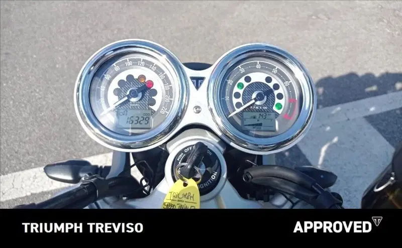 Triumph Speed Twin 1200 (2021 - 24) (5)
