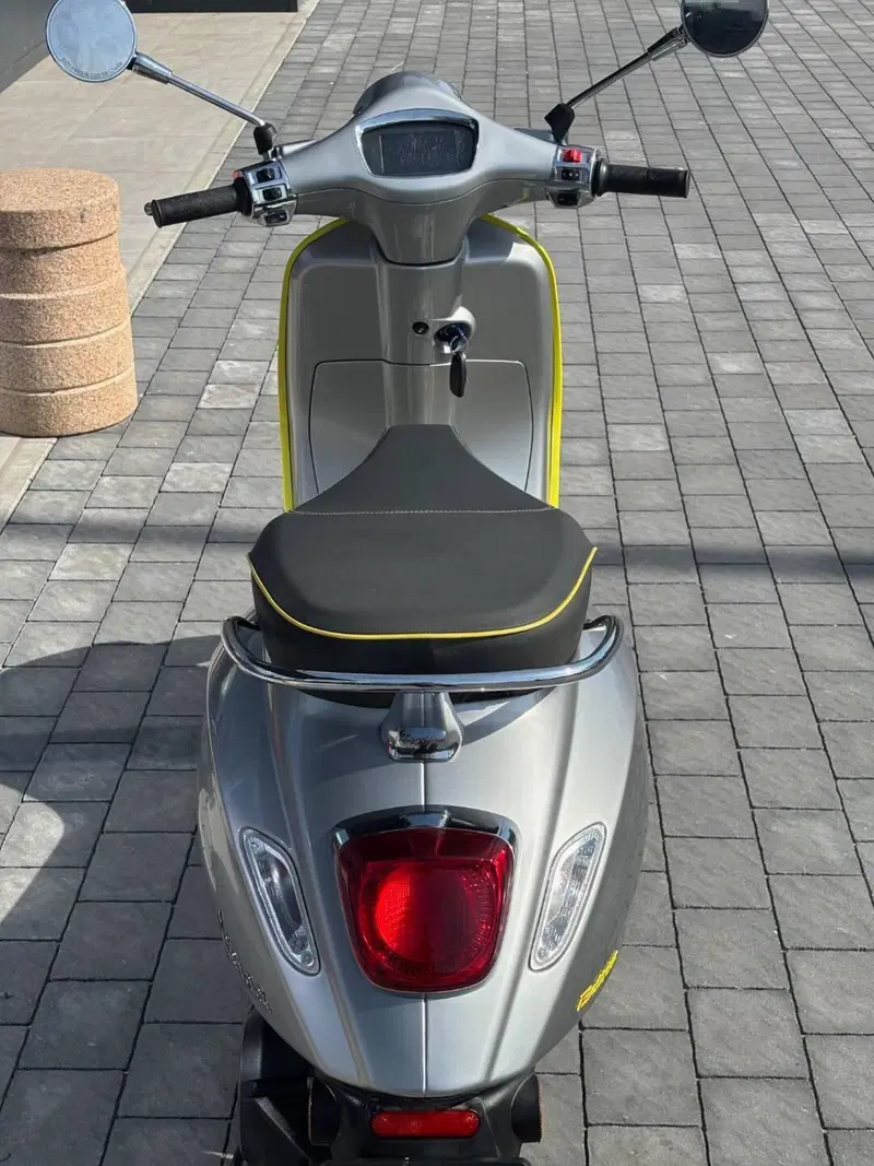 Vespa Vespa Elettrica 70 (2020 - 24) (5)