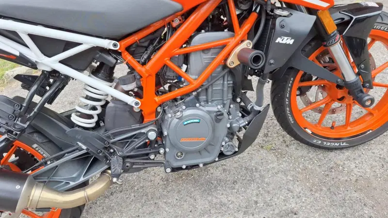 KTM 390 Duke ABS (2017 - 20) (9)