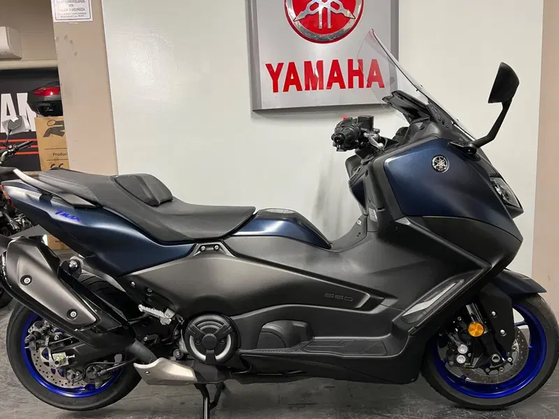 Yamaha T-Max 560 (2022 - 24)