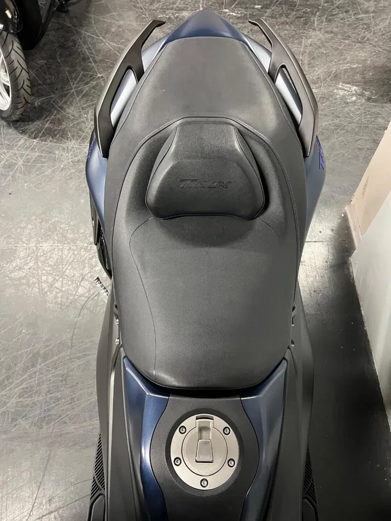 Yamaha T-Max 560 (2022 - 24) (7)